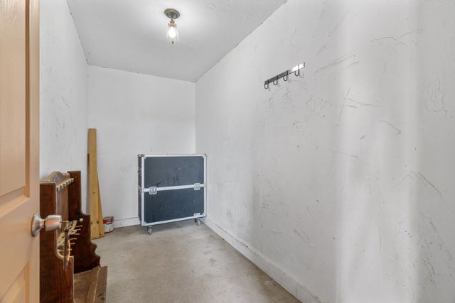 135 N Boyce Lane, Fort Worth, TX 76108