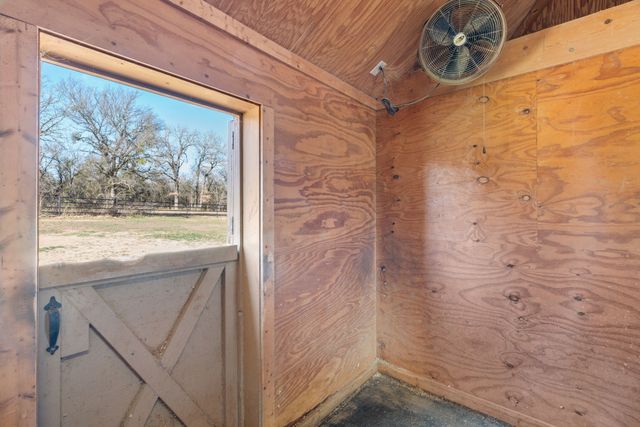 135 N Boyce Lane, Fort Worth, TX 76108