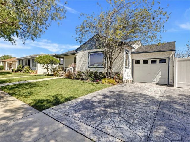 17032 Falda, Torrance, CA 90504