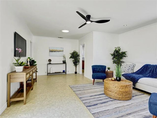 17032 Falda, Torrance, CA 90504