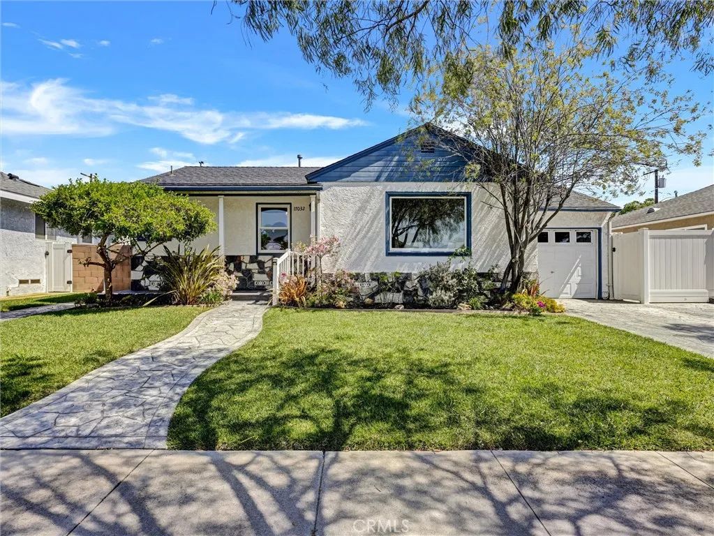 17032 Falda, Torrance, CA 90504