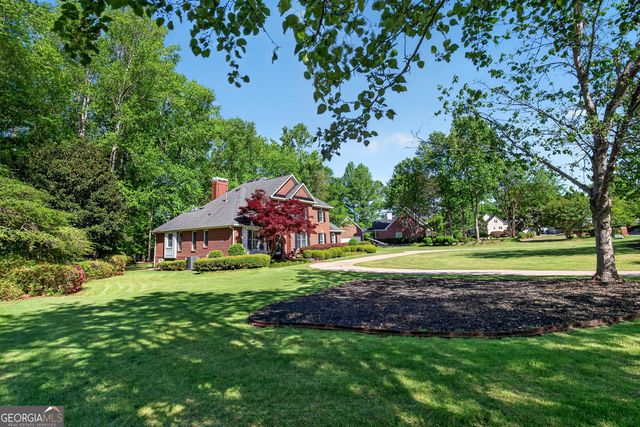 290 Youngs Circle, Fayetteville, GA 30215