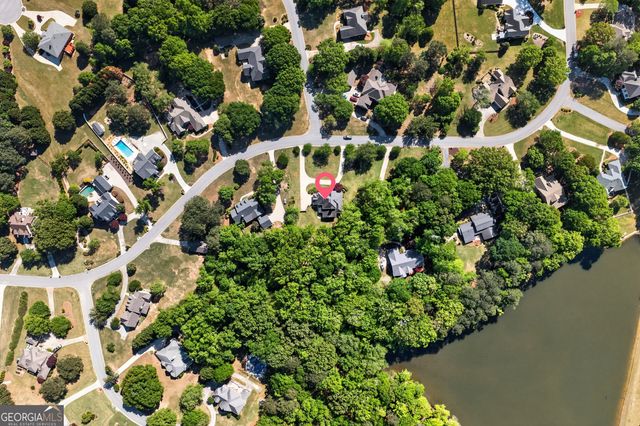 290 Youngs Circle, Fayetteville, GA 30215