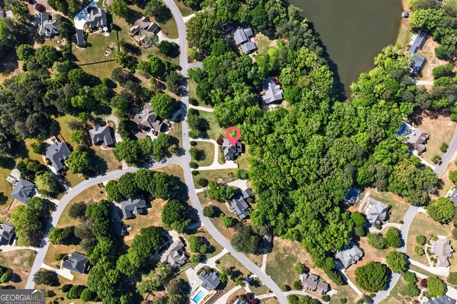 290 Youngs Circle, Fayetteville, GA 30215