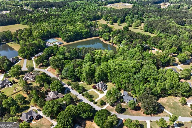 290 Youngs Circle, Fayetteville, GA 30215