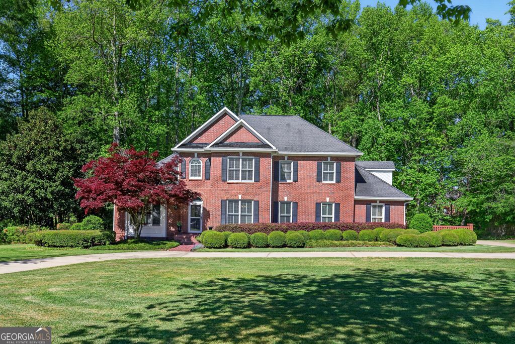 290 Youngs Circle, Fayetteville, GA 30215