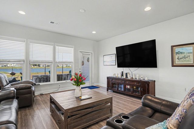 1649 Villena Dr., Myrtle Beach, SC 29579