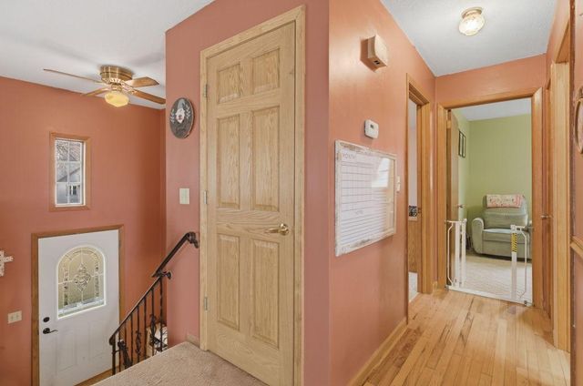 11 N Renstrom Street, Blomkest, MN 56216