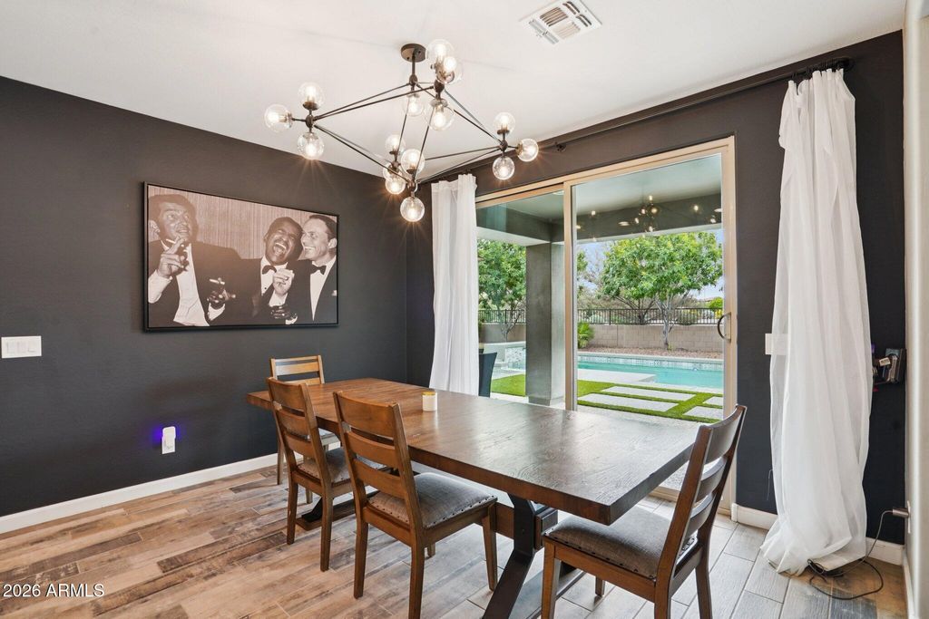 Image 14 of property listing at 5051 S GIRARD Street, Gilbert, AZ 85298