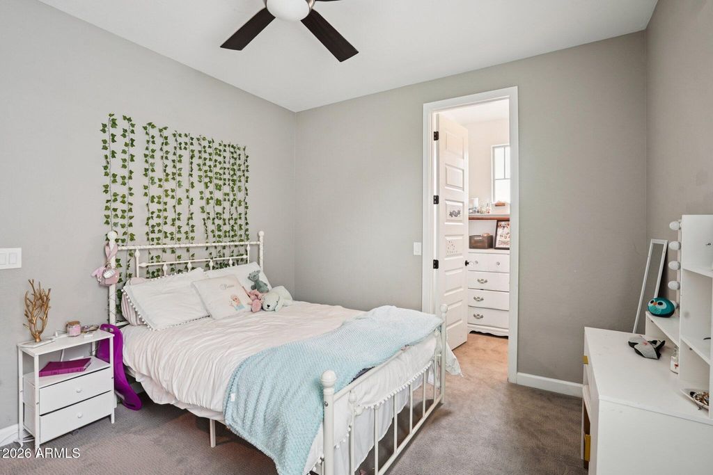 Image 31 of property listing at 5051 S GIRARD Street, Gilbert, AZ 85298