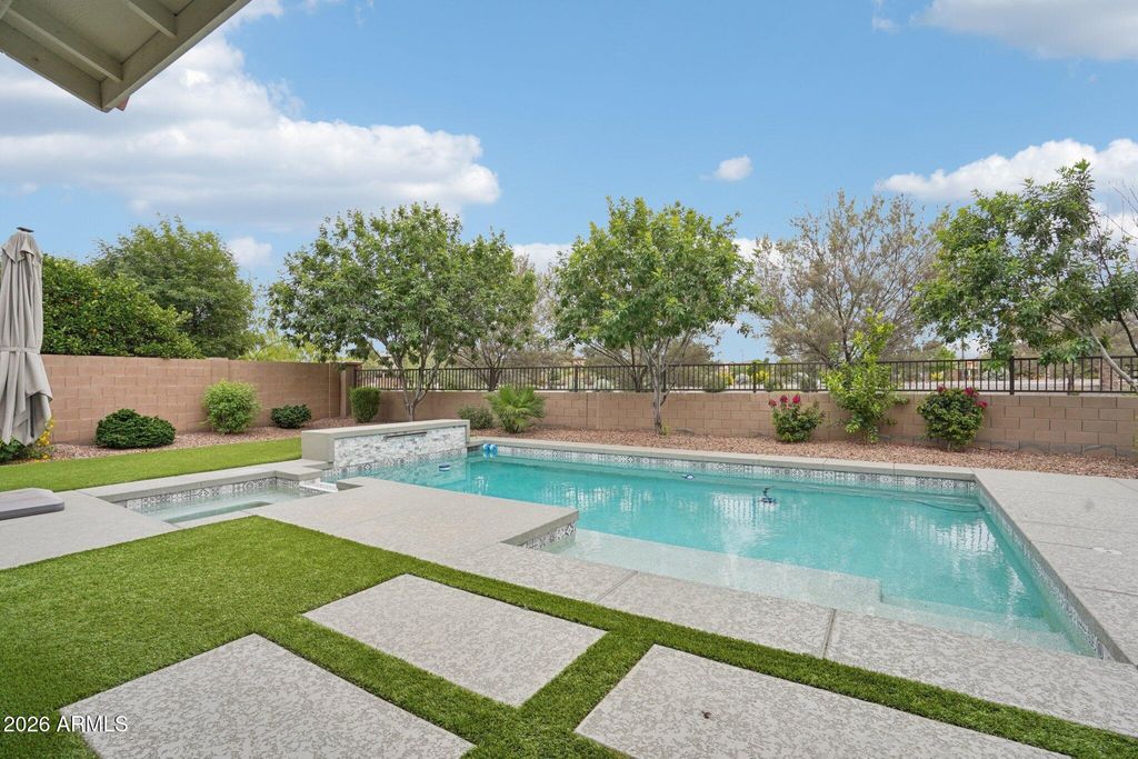 Image 40 of property listing at 5051 S GIRARD Street, Gilbert, AZ 85298