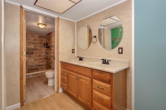 1524 YVONNE STREET, Apopka, FL 32712