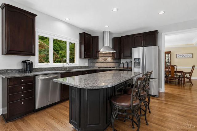 7377 Avenel Court, West Chester, OH 45069