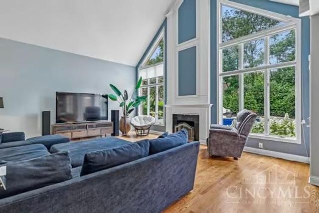 7377 Avenel Court, West Chester, OH 45069
