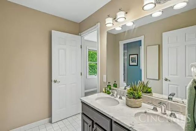 7377 Avenel Court, West Chester, OH 45069