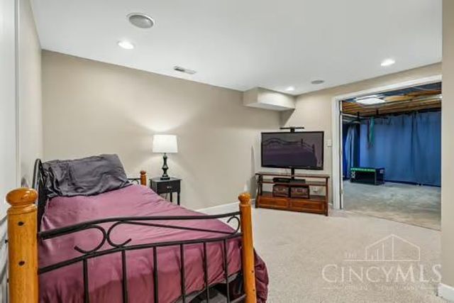 7377 Avenel Court, West Chester, OH 45069