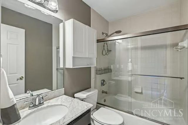 7377 Avenel Court, West Chester, OH 45069