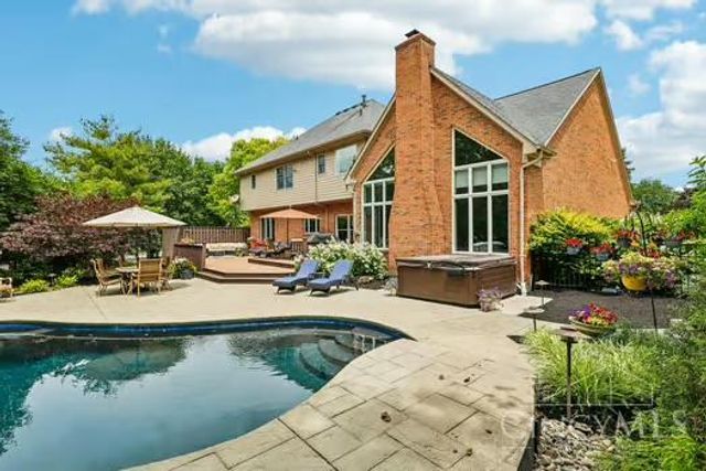 7377 Avenel Court, West Chester, OH 45069
