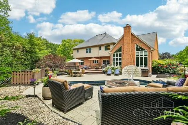 7377 Avenel Court, West Chester, OH 45069