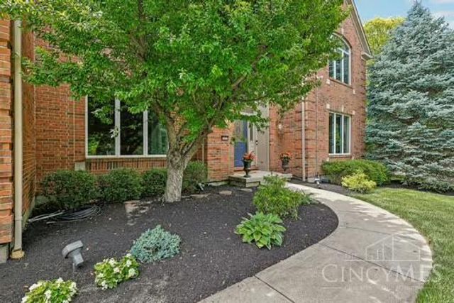 7377 Avenel Court, West Chester, OH 45069