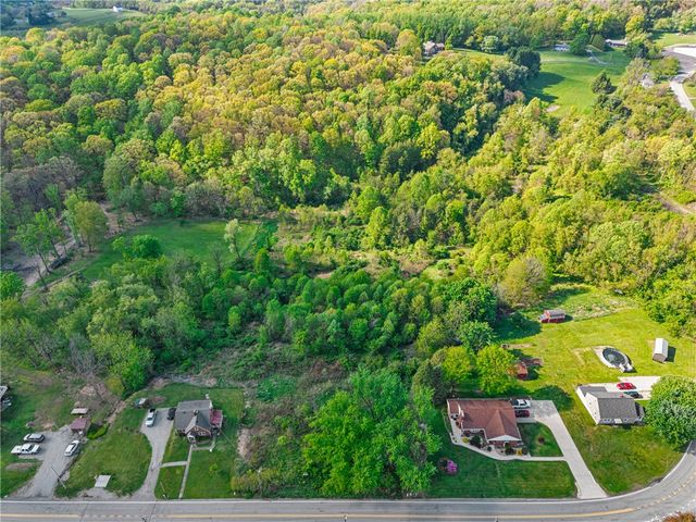 1503 Ridge Rd, Penn Twp, PA 15644