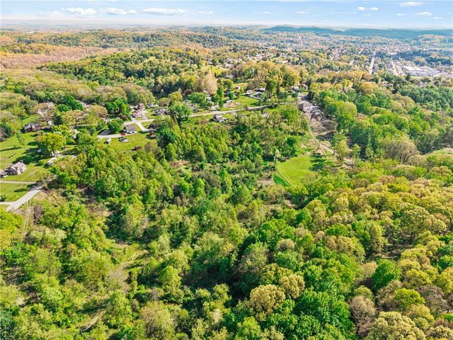 1503 Ridge Rd, Penn Twp, PA 15644