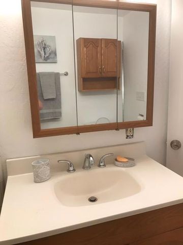 7660 Carmel Street, Gilroy, CA 95020