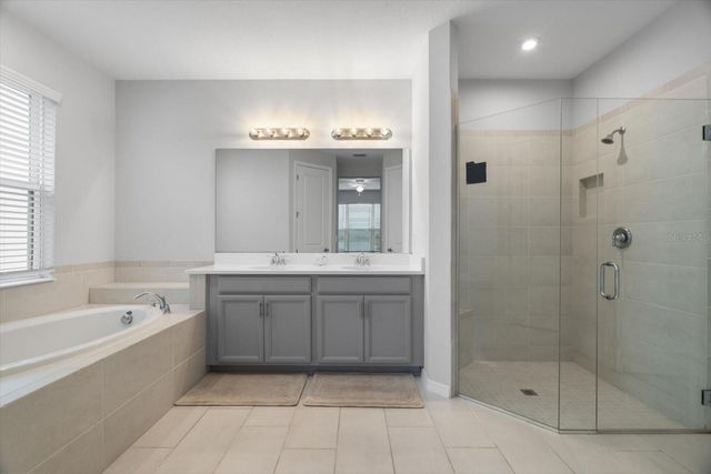 6312 LAURELCREST GLEN, Palmetto, FL 34221