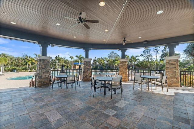 6312 LAURELCREST GLEN, Palmetto, FL 34221