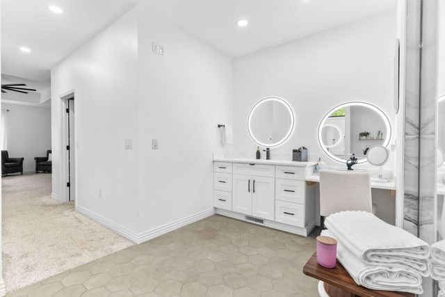 2538 E Farm Road 188, Ozark, MO 65721