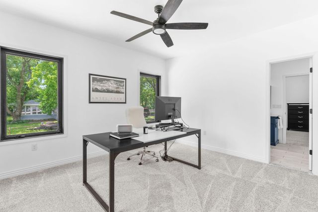 2538 E Farm Road 188, Ozark, MO 65721