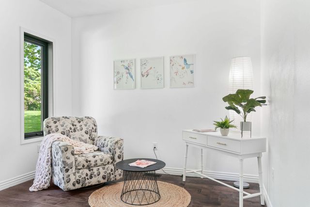 2538 E Farm Road 188, Ozark, MO 65721