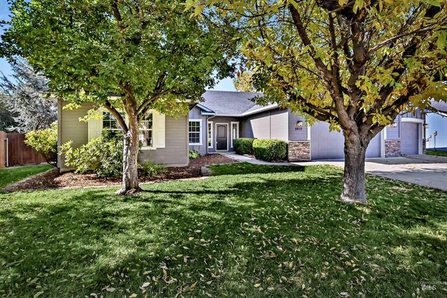 2617 W Glade Creek Dr, Meridian, ID 83646 property photo