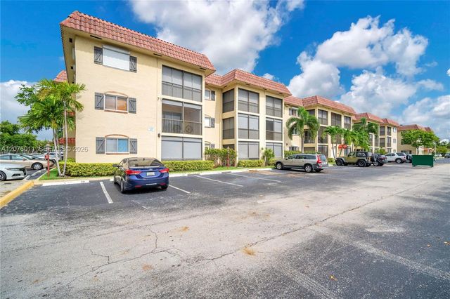 257 S Cypress Road 416, Pompano Beach, FL 33060