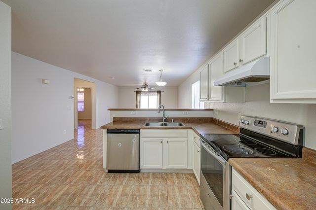 16735 N 113TH Avenue, Surprise, AZ 85378