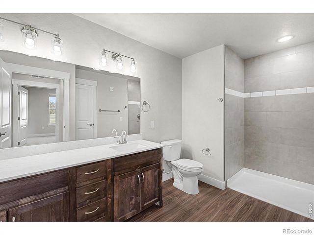 265 High Point Drive 206, Longmont, CO 80504