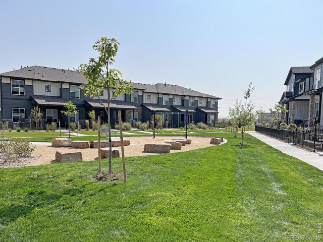 265 High Point Drive 206, Longmont, CO 80504
