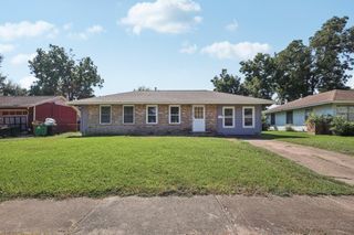 8630 Anacortes Street, Houston, TX 77061