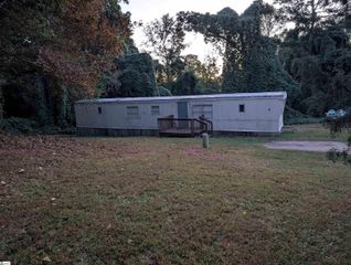 2743 E Tyger Bridge Road, Greer, SC 29651