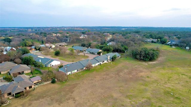 1710 Old Mill RD 12, Salado, TX 76571