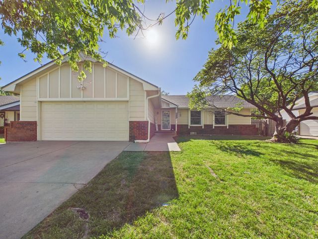 2109 S Dalton St, Wichita, KS 67207