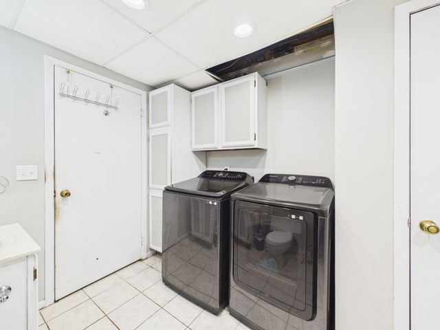 2109 S Dalton St, Wichita, KS 67207