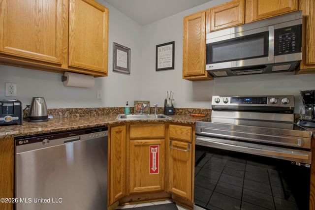 1664 Beach Boulevard, 68, Biloxi, MS 39531