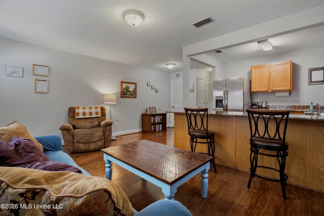 1664 Beach Boulevard, 68, Biloxi, MS 39531