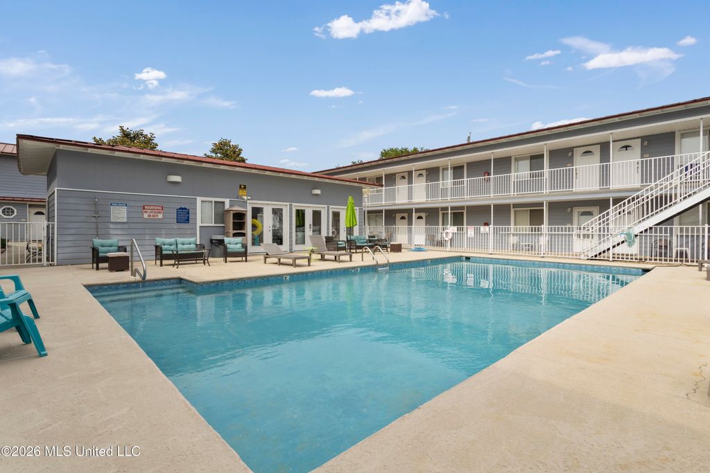 1664 Beach Boulevard, 68, Biloxi, MS 39531