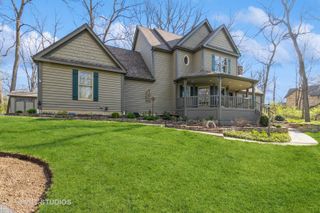 2516 Bennington Lane, Mchenry, IL 60050