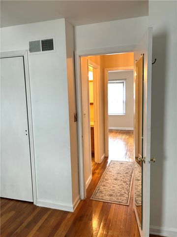 680 CARRIAGE Circle, Pennsbury, PA 15205