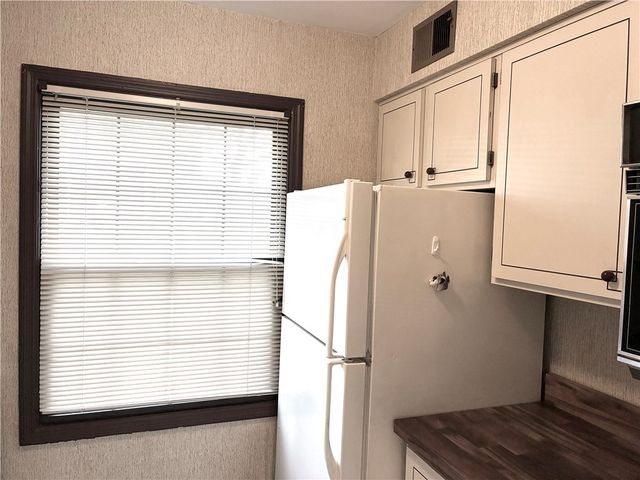 680 CARRIAGE Circle, Pennsbury, PA 15205