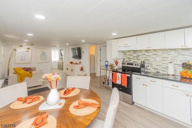 908 Willow Drive, Stillwater Twp., NJ 07860