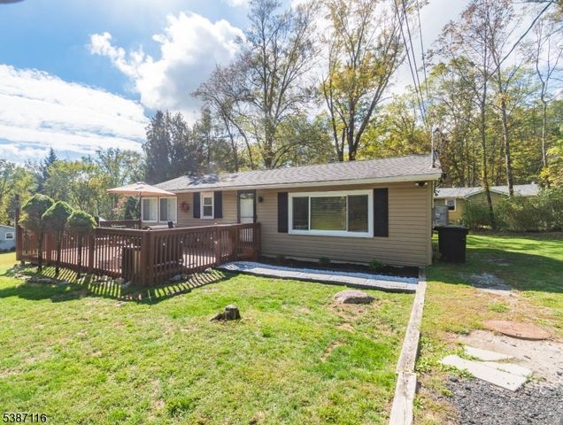 908 Willow Drive, Stillwater Twp., NJ 07860